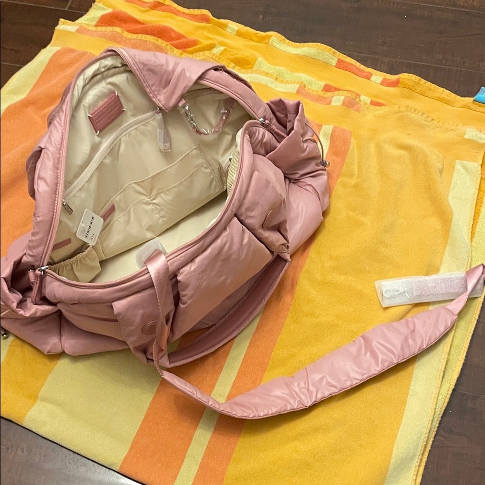 Caraa - Nimbus Large in Mesa Rose- NWT - Picture 3 of 13